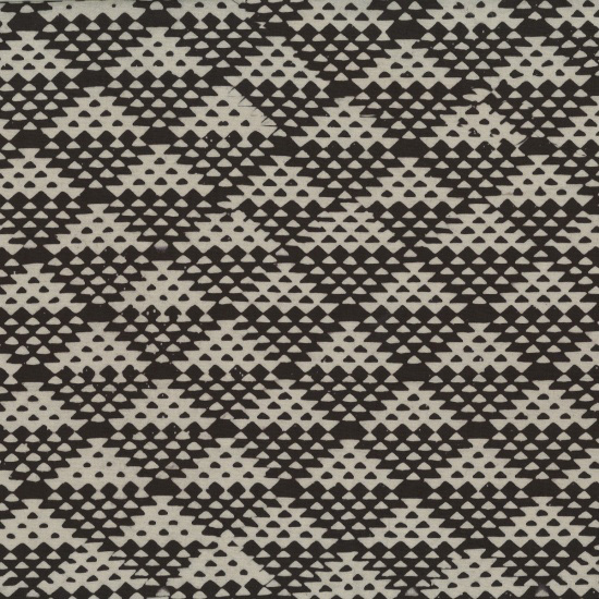 Indah Batiks - Jagged Pattern in Bison - Click Image to Close