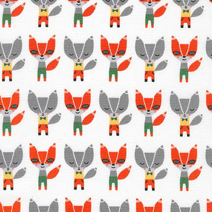 Suzy's Minis - Mini Foxes in White - Click Image to Close